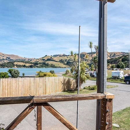 Bay Bliss - Akaroa Holiday Home ภายนอก รูปภาพ